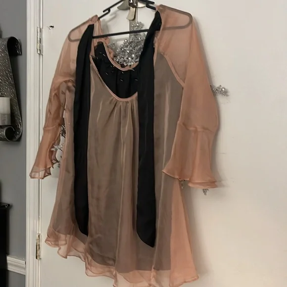 Top - Picture 5 of 8